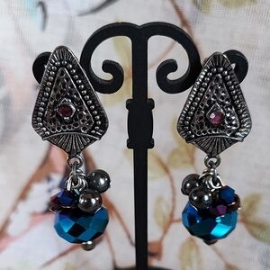 Blue Aurora Borealis Oil Slick Purple Glass Bronze Tone Vintage Clip Earrings